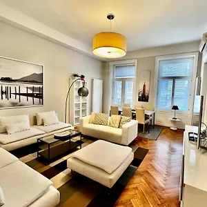 Four Reasons Apartment Prague